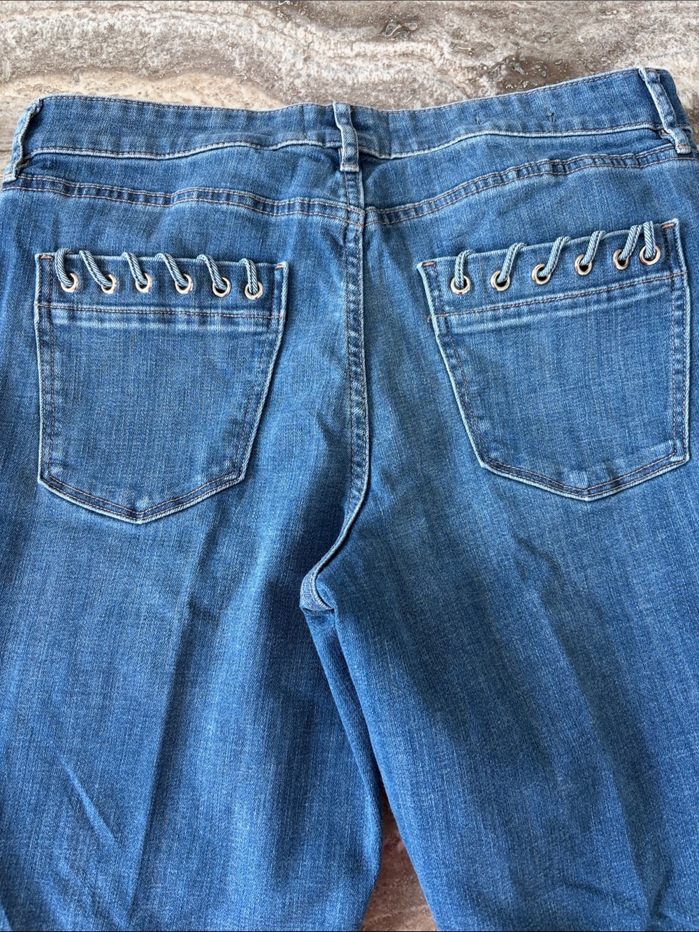 White House Black Market Girlfriend jeans, size 10, mid rise - Picture 5 of 5